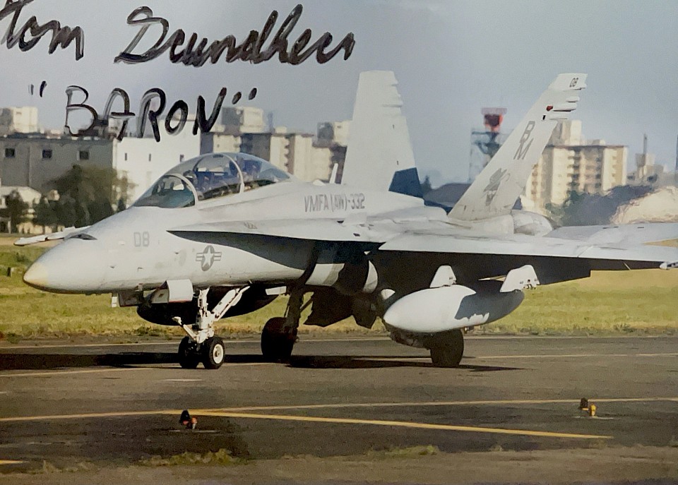 F/A-18D VMFA（AW）332