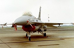 F-16