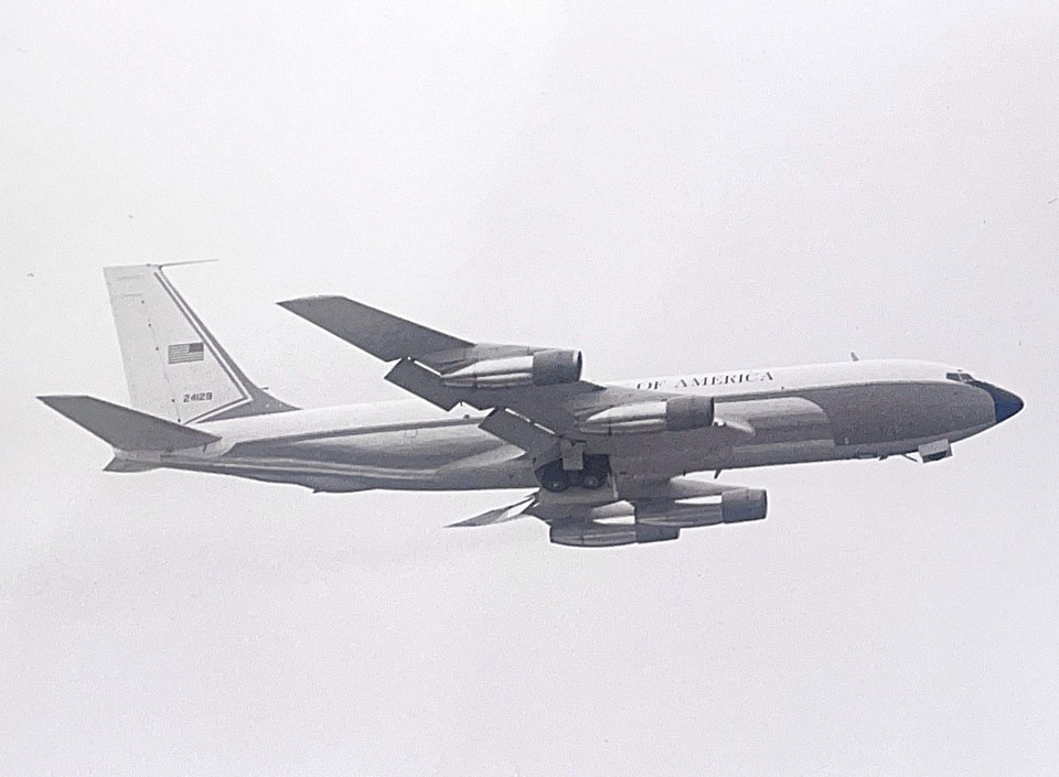 VC-135B